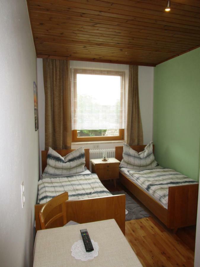 Dorfwirtshaus Rauch Hotel Eschabruck Luaran gambar